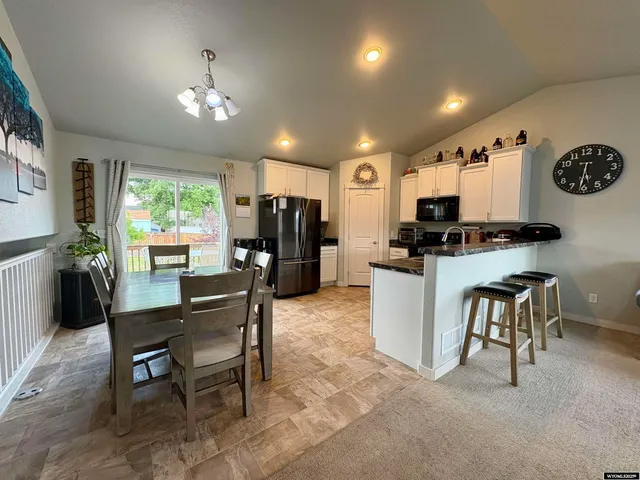 $424,999 | 930 Flicker Street, Douglas, WY 82633