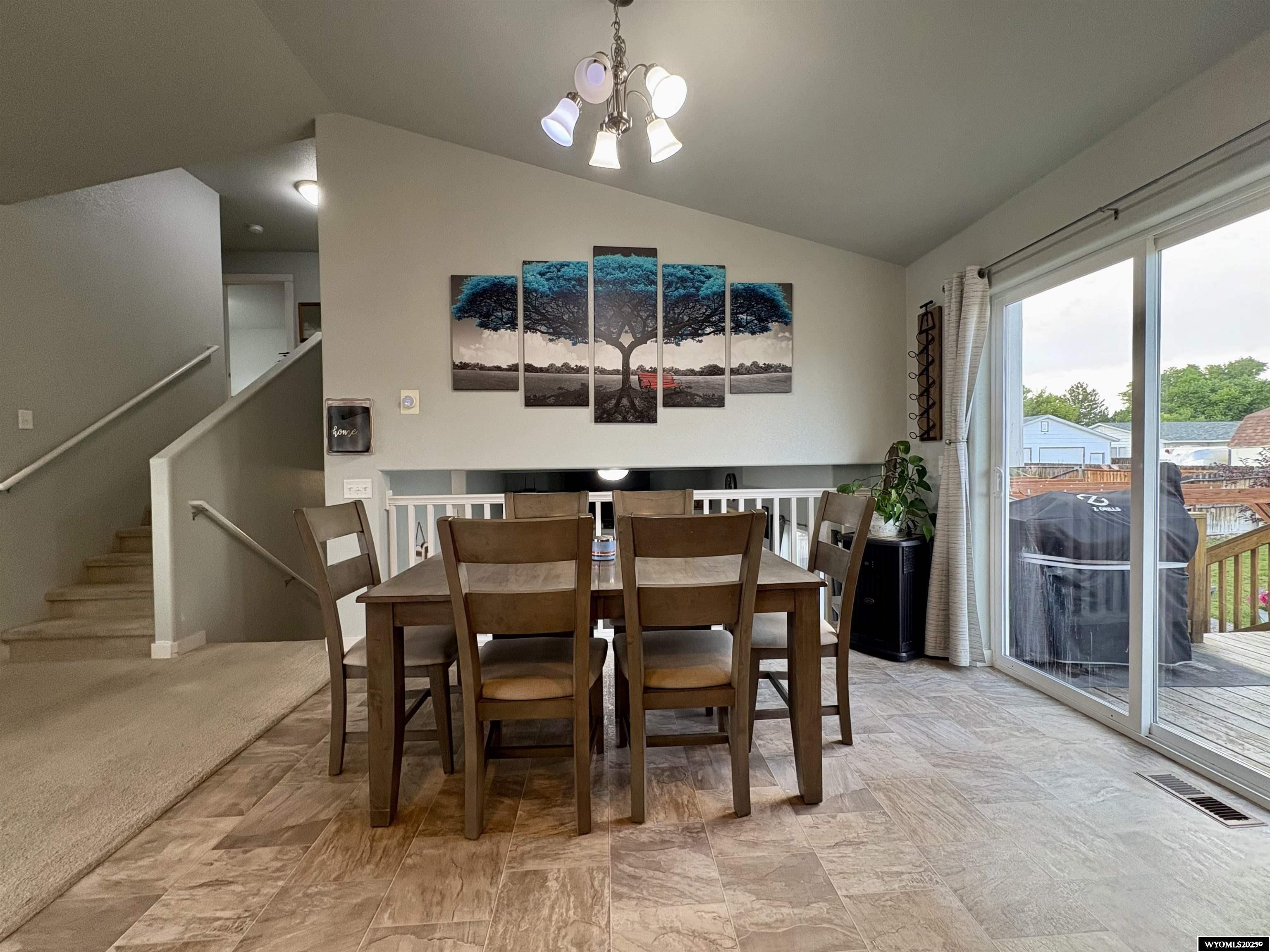 930 Flicker Street Douglas, WY 82633 - Photo 9 of 32