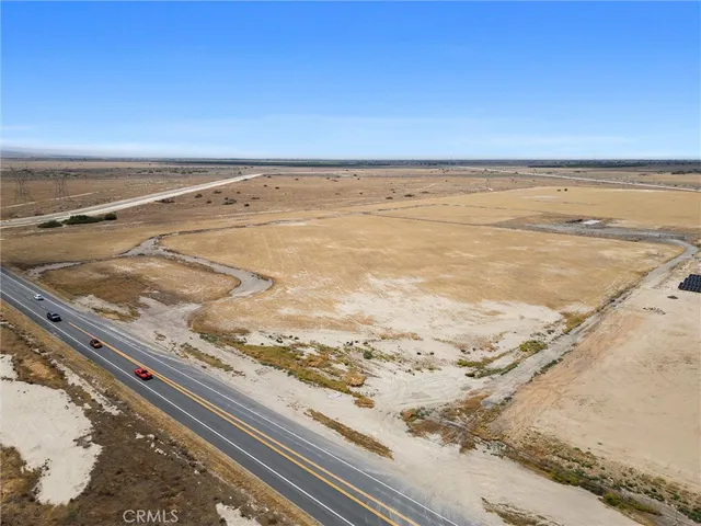 $5,988,000 | 20638 Taft Highway, Bakersfield, CA 93311