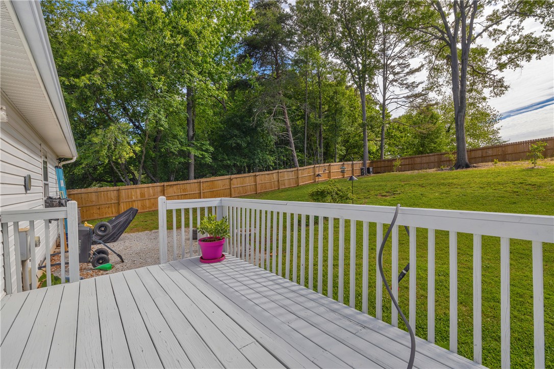 1010 Jody Drive Seneca, SC 29678 - Photo 16 of 50