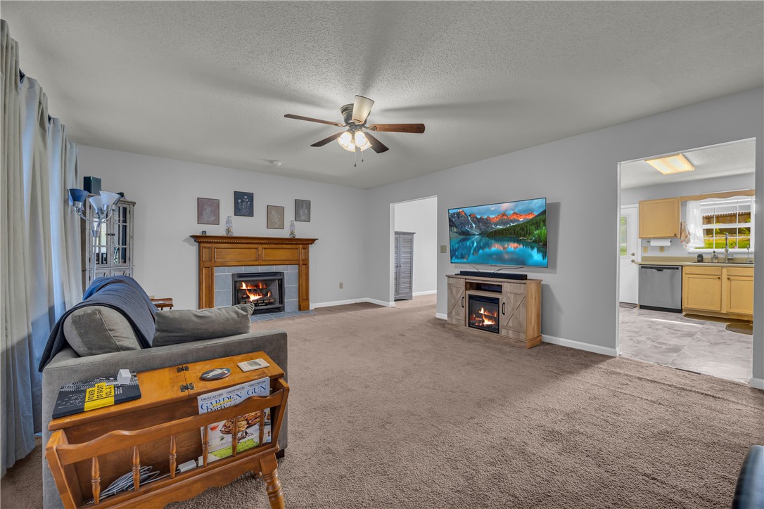 1010 Jody Drive Seneca, SC 29678 - Photo 4 of 50