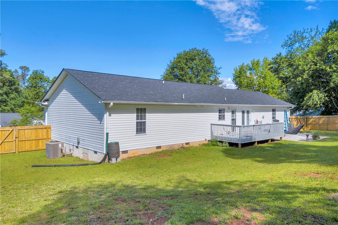 1010 Jody Drive Seneca, SC 29678 - Photo 46 of 50