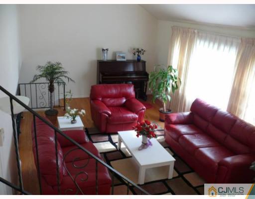 7 Midland Road Edison, NJ 08820 - Photo 2 of 6