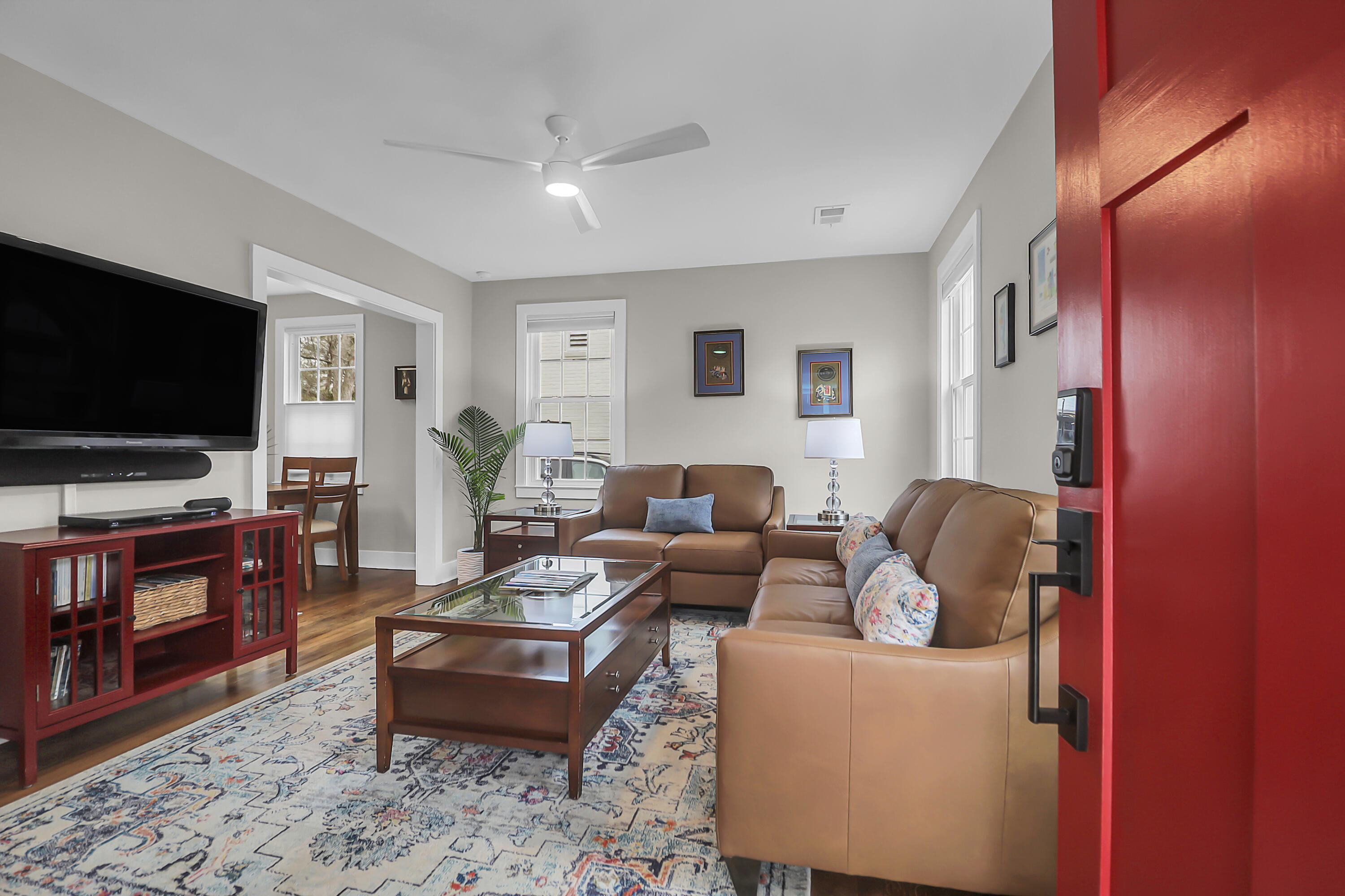 28 Lyttleton Avenue Charleston, SC 29407 - Photo 2 of 29 Front Door to Living Room