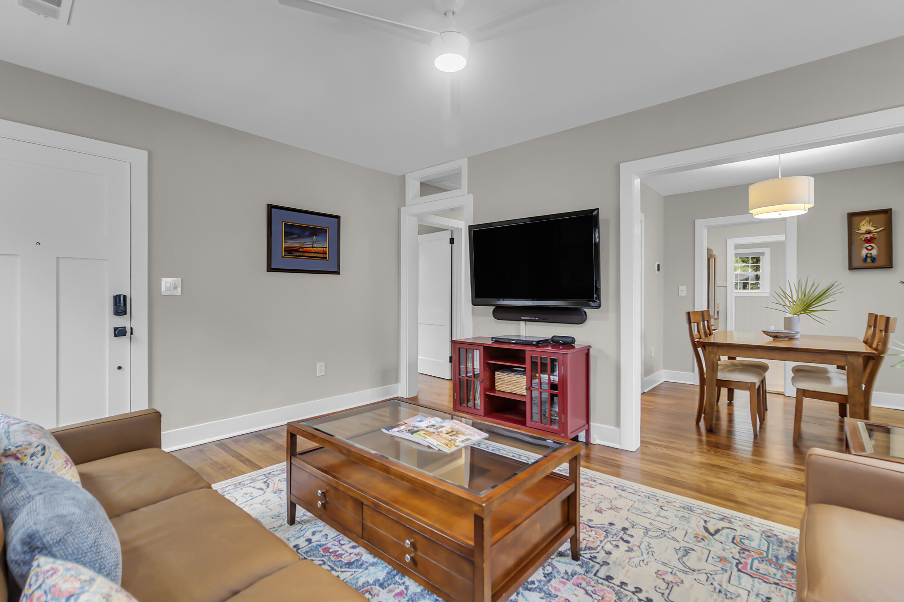 28 Lyttleton Avenue Charleston, SC 29407 - Photo 4 of 29 Living Room to Dining Room