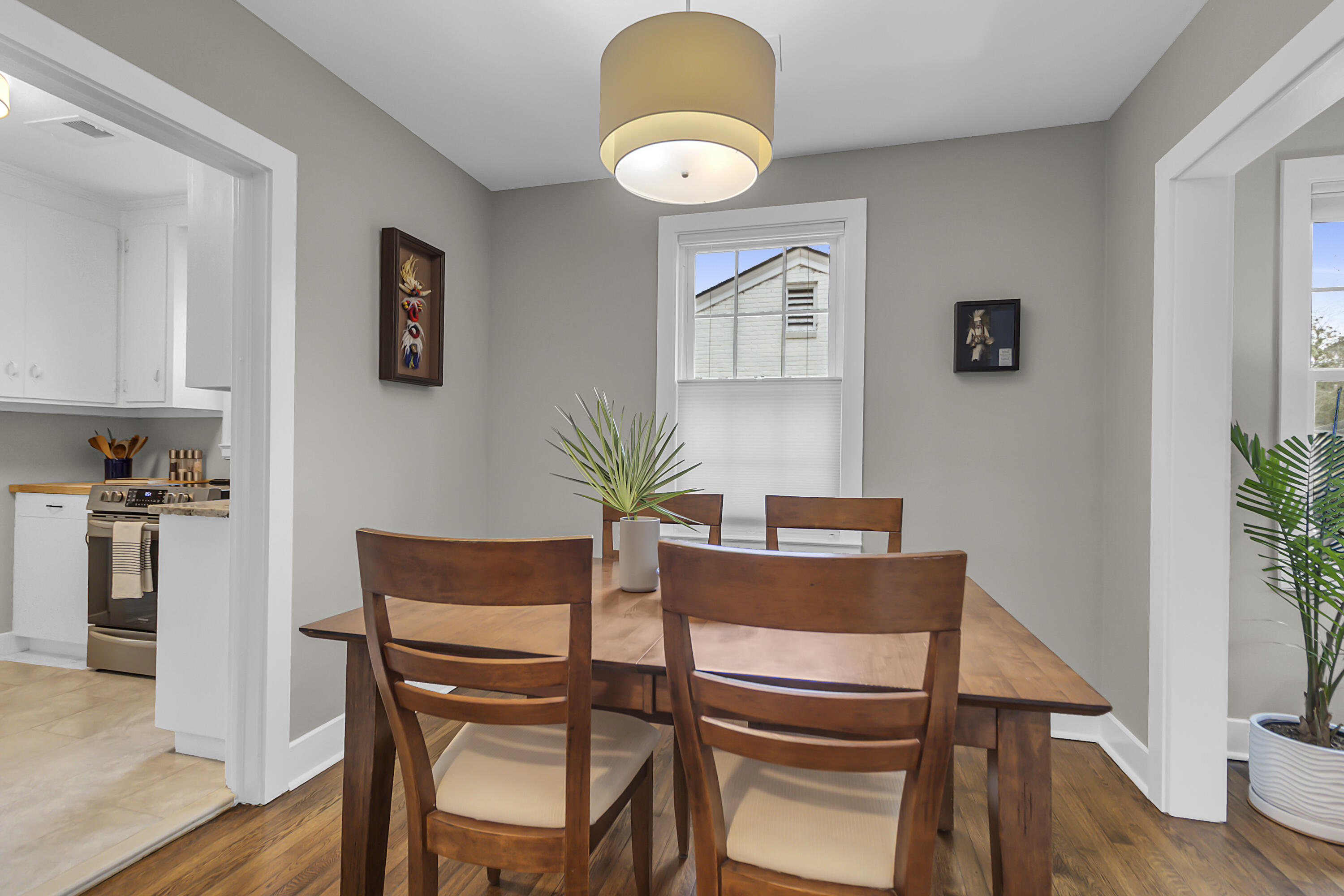 28 Lyttleton Avenue Charleston, SC 29407 - Photo 6 of 29 Dining Room with partial view to kitchen