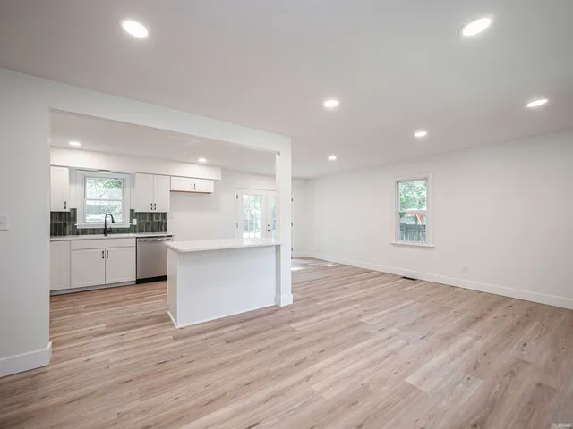 $269,500 | 9215 County Road 250 North, Wadesville, IN 47638