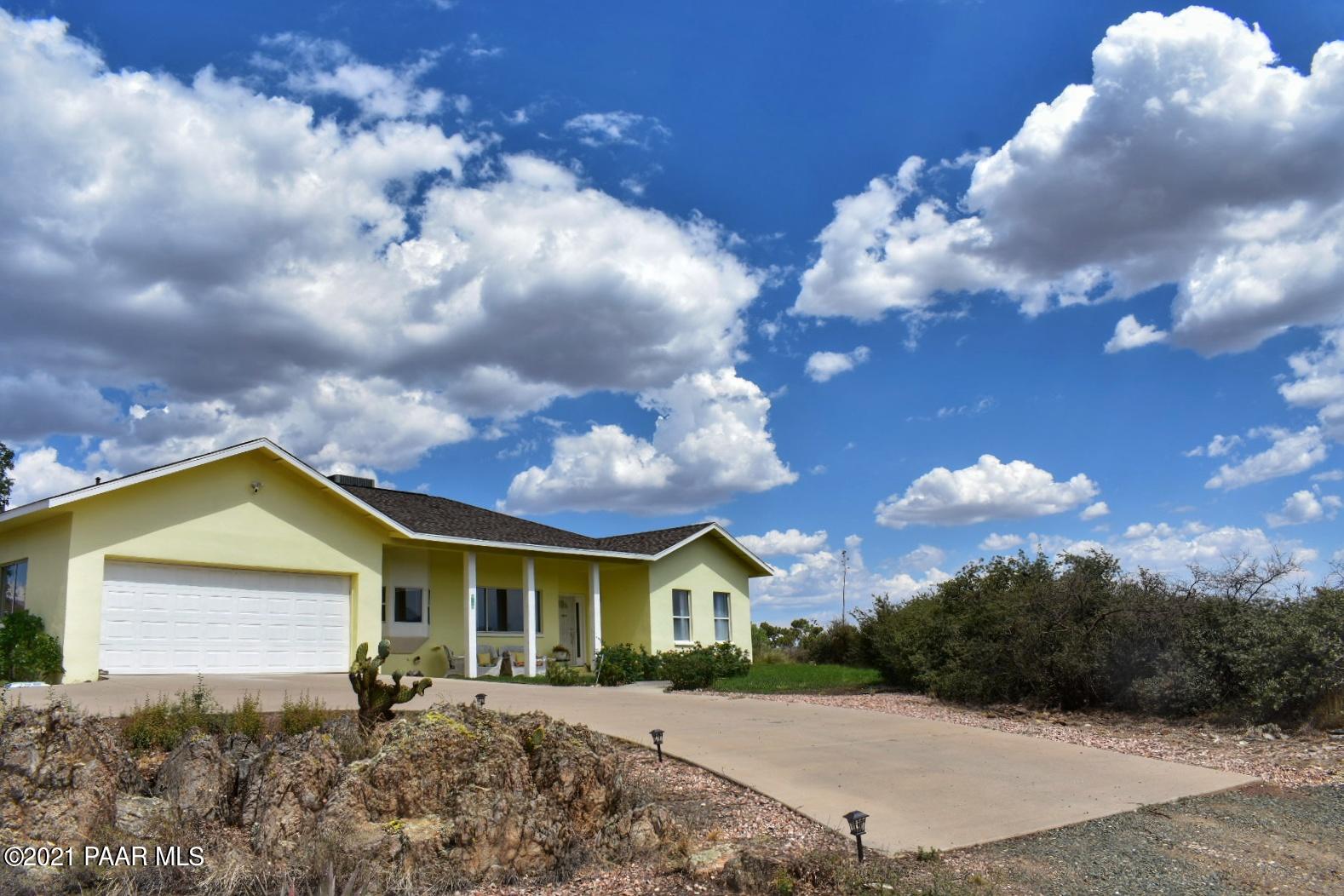 6489 South Country Road Mayer, AZ 86333 - Photo 1 of 21 Street View