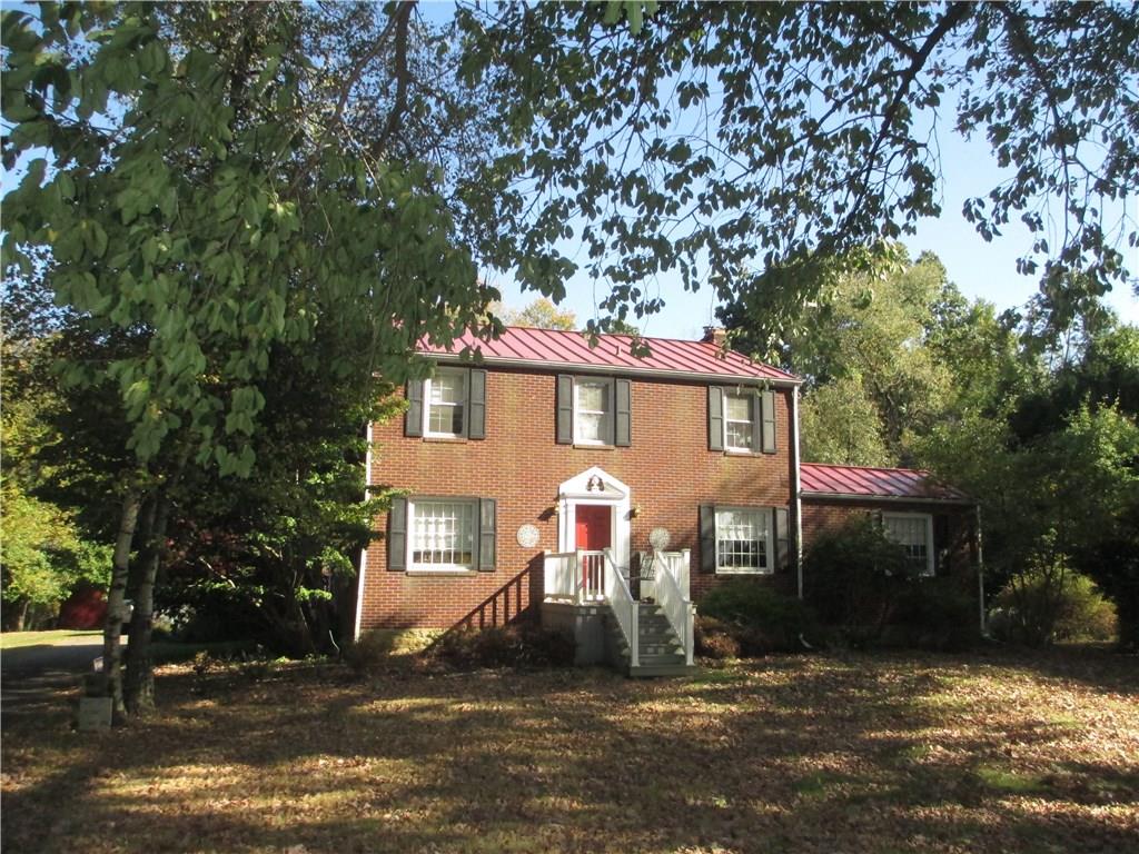 1203 Meridian Road Butler, PA 16002 - Photo 1 of 21