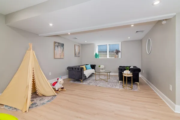 $1,250,000 | 13 Arlington Street, Unit A, Somerville, MA 02145