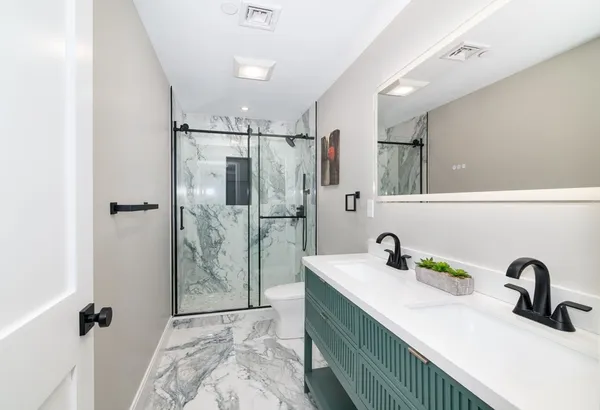 $1,250,000 | 13 Arlington Street, Unit A, Somerville, MA 02145