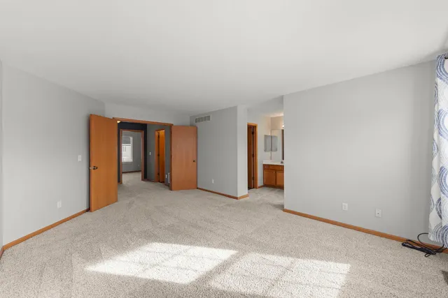 $3,000 | 14215 South Longview Lane, Plainfield, IL 60544