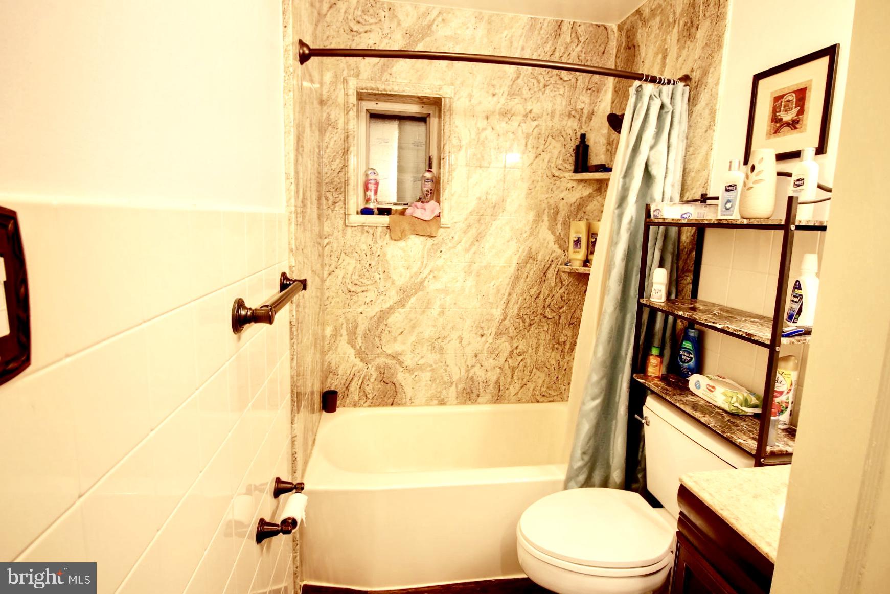 5210 Sunset Road Temple, PA 19560 - Photo 11 of 27 Gallery Image 11