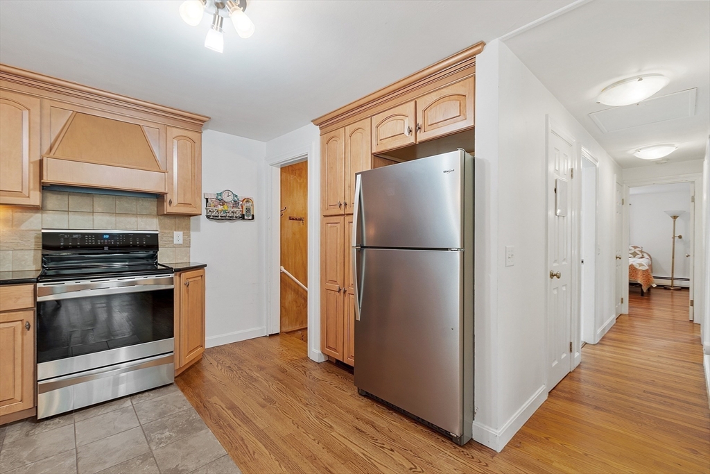 59 Old Marlboro Road Maynard, MA 01754 - Photo 3 of 32 Gallery Image 3
