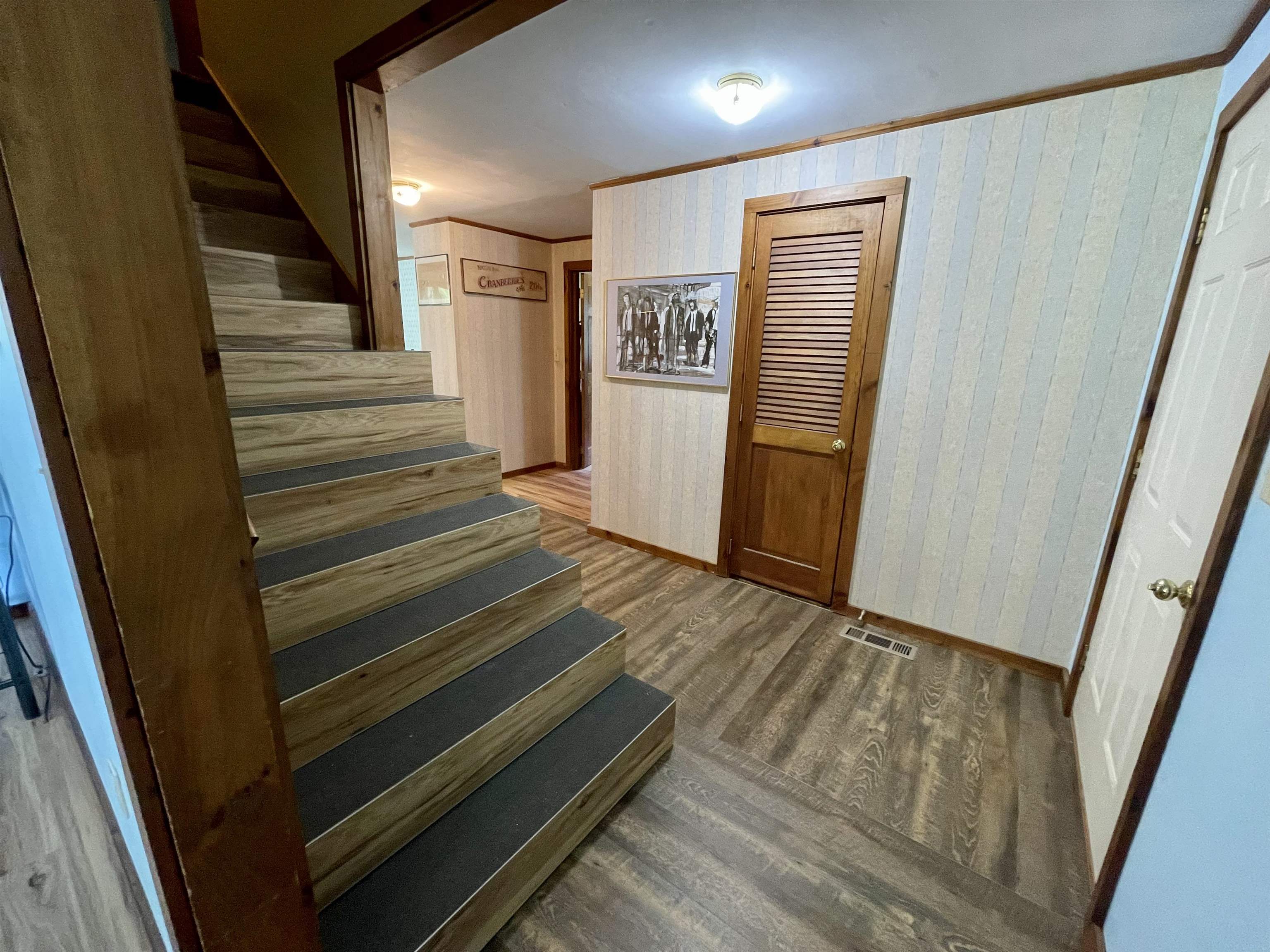 1087 Fairground Road Bradford, VT 05033 - Photo 5 of 31 Gallery Image 5