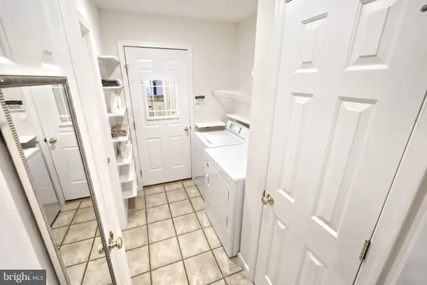 $299,900 | 115 Fountain Drive, Unit 9, York, PA 17402