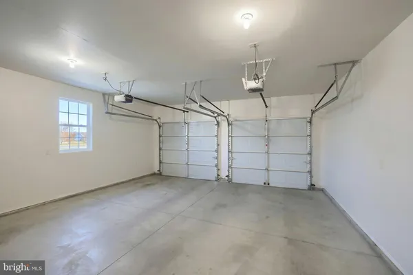 $299,900 | 115 Fountain Drive, Unit 9, York, PA 17402