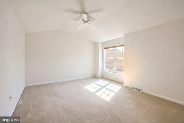 $299,900 | 115 Fountain Drive, Unit 9, York, PA 17402