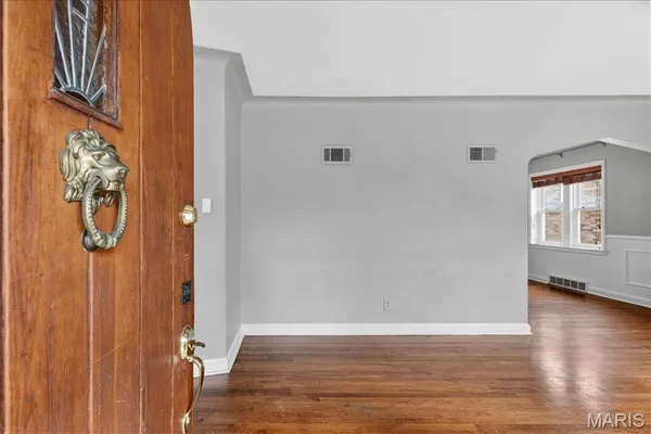$325,000 | 6941 Hillsland Avenue, St. Louis, MO 63109