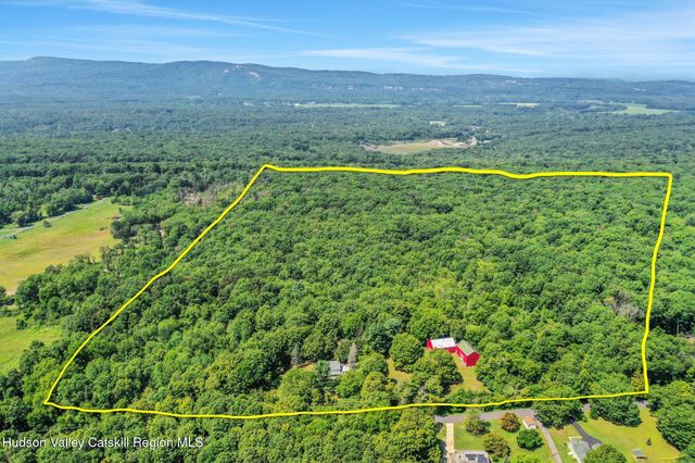 $695,000 | 441 North Ohioville Road, New Paltz, NY 12561