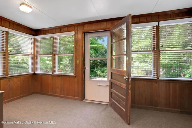 $695,000 | 441 North Ohioville Road, New Paltz, NY 12561