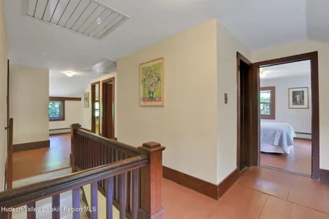 $695,000 | 441 North Ohioville Road, New Paltz, NY 12561