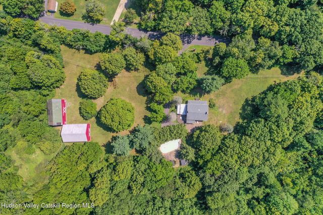 $695,000 | 441 North Ohioville Road, New Paltz, NY 12561