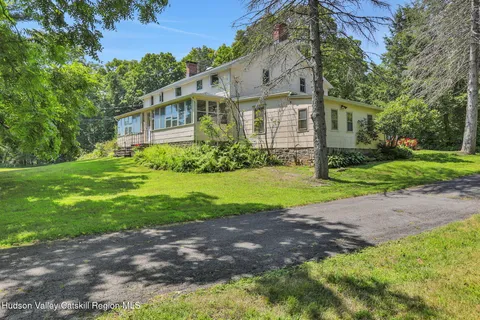 $695,000 | 441 North Ohioville Road, New Paltz, NY 12561