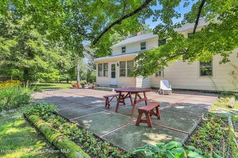 $695,000 | 441 North Ohioville Road, New Paltz, NY 12561