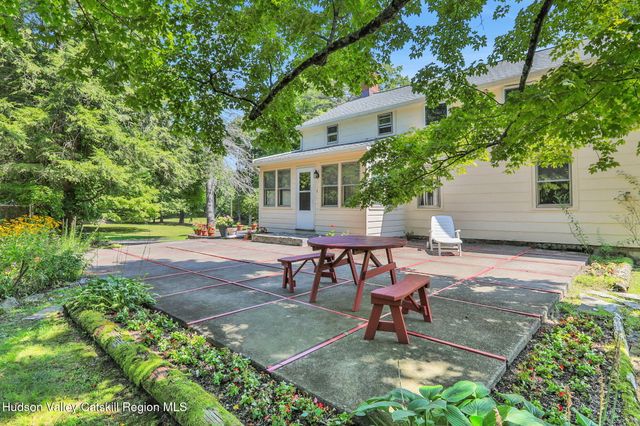 $695,000 | 441 North Ohioville Road, New Paltz, NY 12561