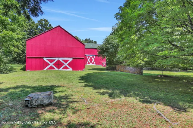 $695,000 | 441 North Ohioville Road, New Paltz, NY 12561