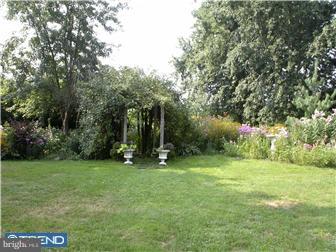 29 Rabbit Hill Road West Windsor, NJ 08550 - Photo 7 of 12 Exterior