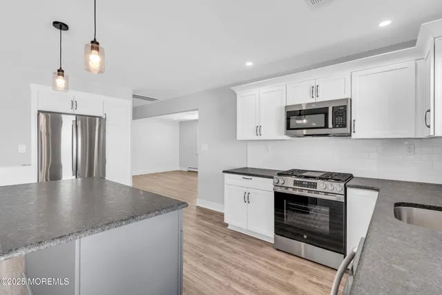 $398,500 | 249 Barbados Drive North, Toms River, NJ 08757