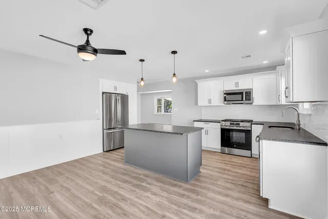 $398,500 | 249 Barbados Drive North, Toms River, NJ 08757