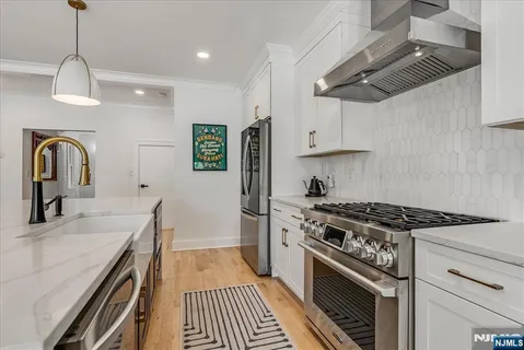 $1,900,000 | 27 Montclair Avenue, Montclair, NJ 07042