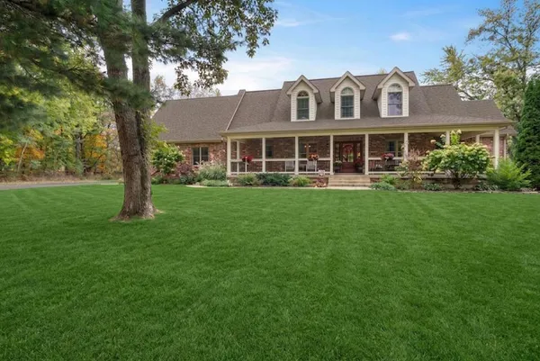 $1,000,000 | 9905 113th Avenue, Cedar Lake, IN 46303