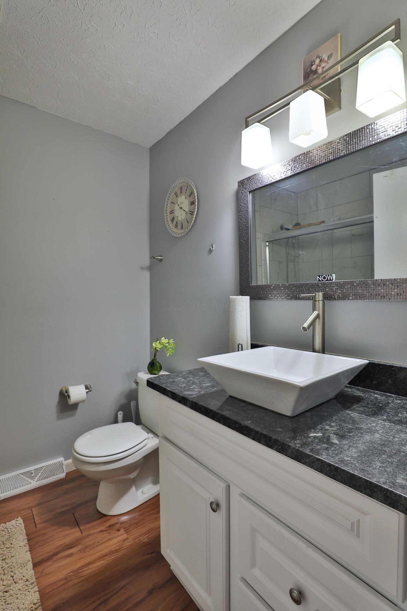 5717 Karl Road Columbus, OH 43229 - Photo 22 of 48 5717-Karl-20