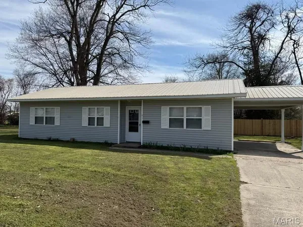 $128,500 | 815 Wilson Avenue, Campbell, MO 63933