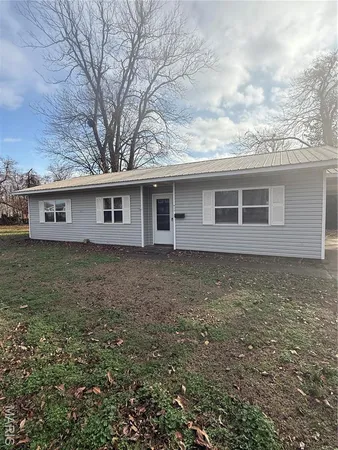 $128,500 | 815 Wilson Avenue, Campbell, MO 63933