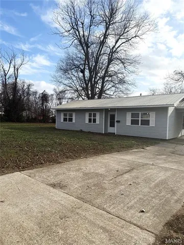 $134,000 | 815 Wilson Avenue, Campbell, MO 63933