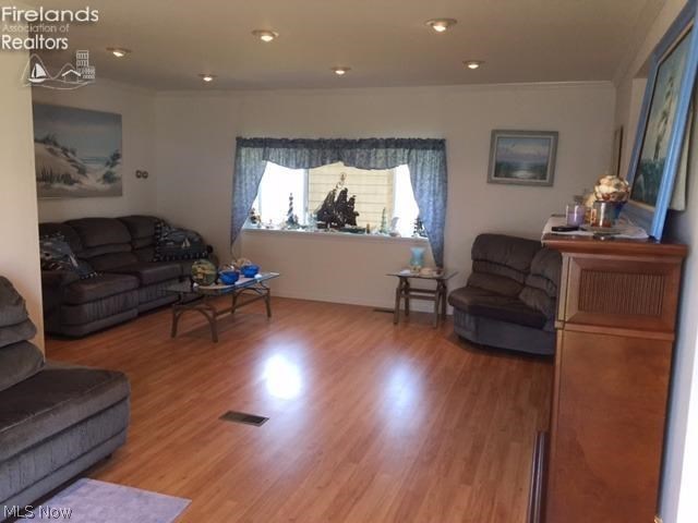2805 West Cleveland Road Port Clinton, OH 43452 - Photo 7 of 16 Gallery Image 7
