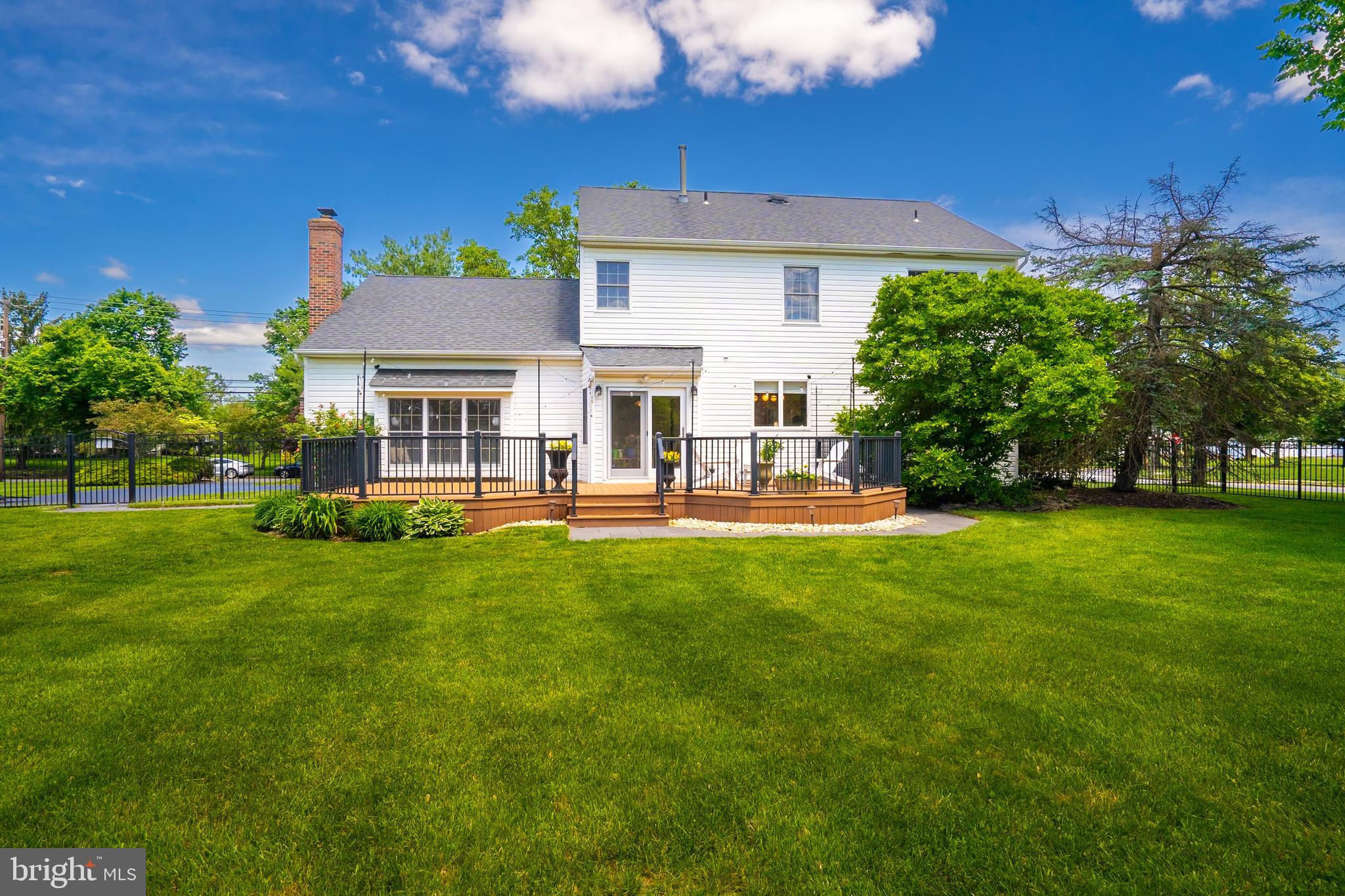 547 Village Road West West Windsor, NJ 08550 - Photo 5 of 41