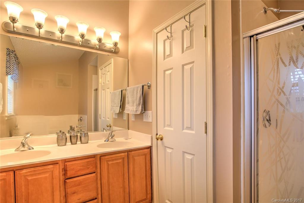 227 Running Briar Road, Unit 355 Fletcher, NC 28732 - Photo 11 of 19 Gallery Image 11