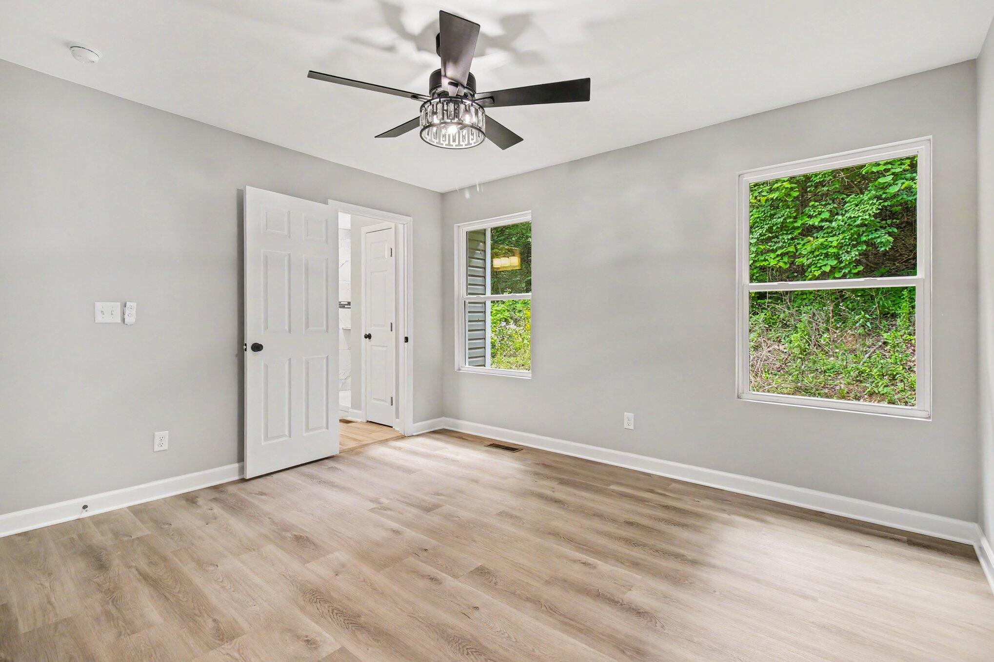 365 River Road Fort Thomas, KY 41075 - Photo 13 of 32