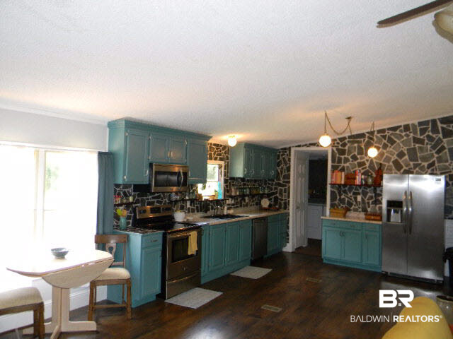 17101 Devine Road Loxley, AL 36551 - Photo 11 of 26 Kitchen 4