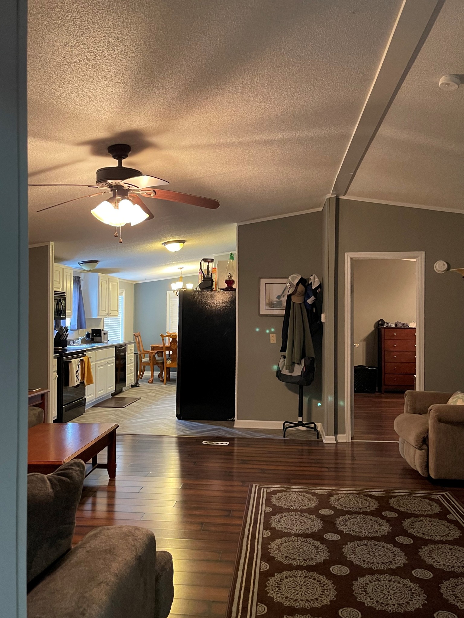 90 Frank Latham Road Pinson, TN 38366 - Photo 4 of 32 Gallery Image 4