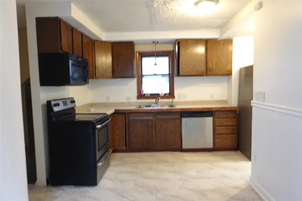 $179,000 | 12 Brewster Street, Johnson City, NY 13790