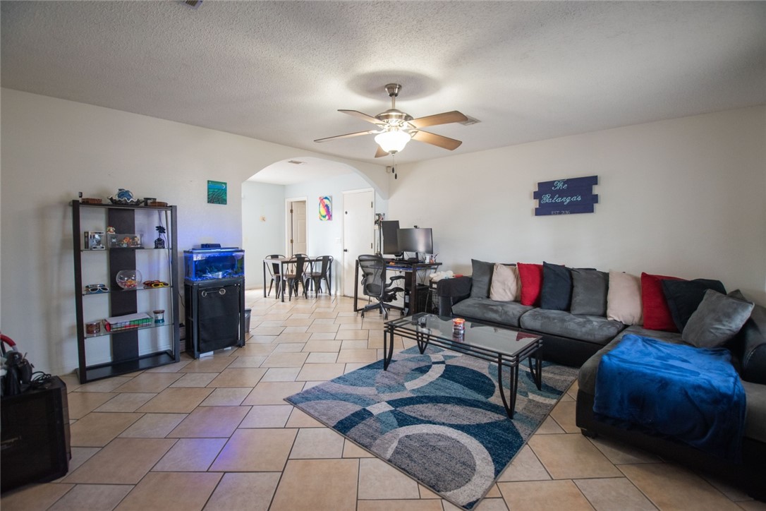 232 Woodbridge Road Kingsland, GA 31548 - Photo 2 of 23