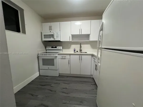 $189,000 | 11309 Southwest 200th Street, Unit 103C, Miami, FL 33157