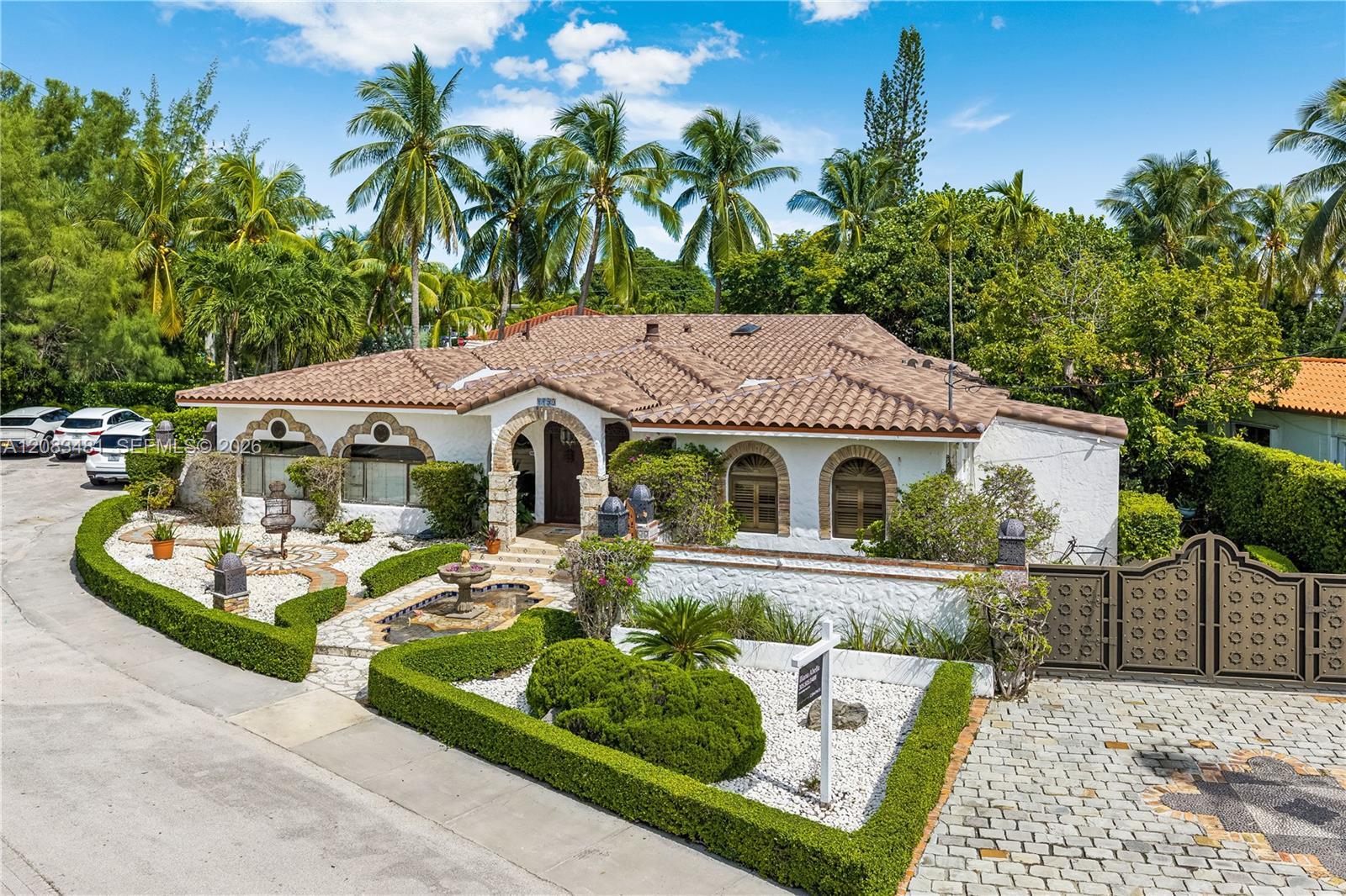 1150 North Biscayne Point Road Miami Beach, FL 33141 - Photo 1 of 91 Gallery Image 1